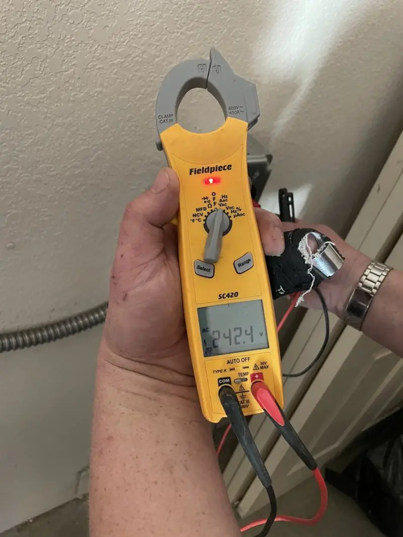 Voltage testing with clamp meter during Generator Installation in Macclenny